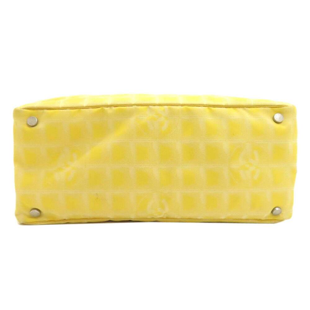 CHANEL Yellow Tote Bag - Picture 4 of 16